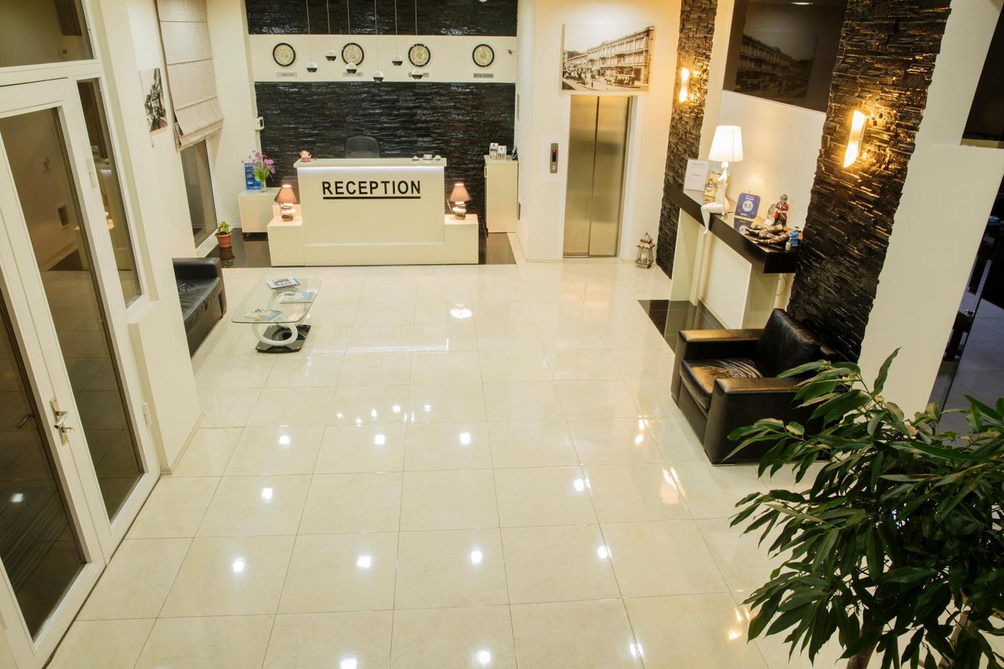 Hotel Gureli Tbilissi Extérieur photo