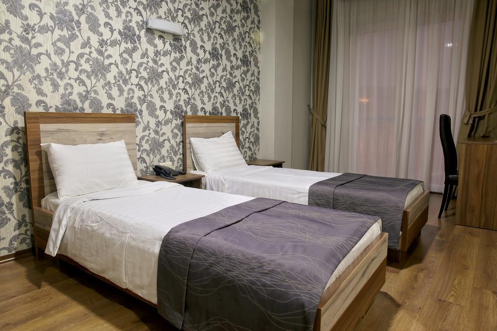 Hotel Gureli Tbilissi Extérieur photo