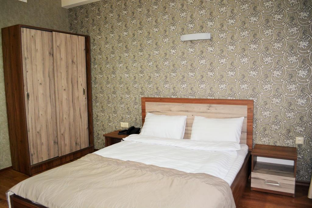 Hotel Gureli Tbilissi Extérieur photo