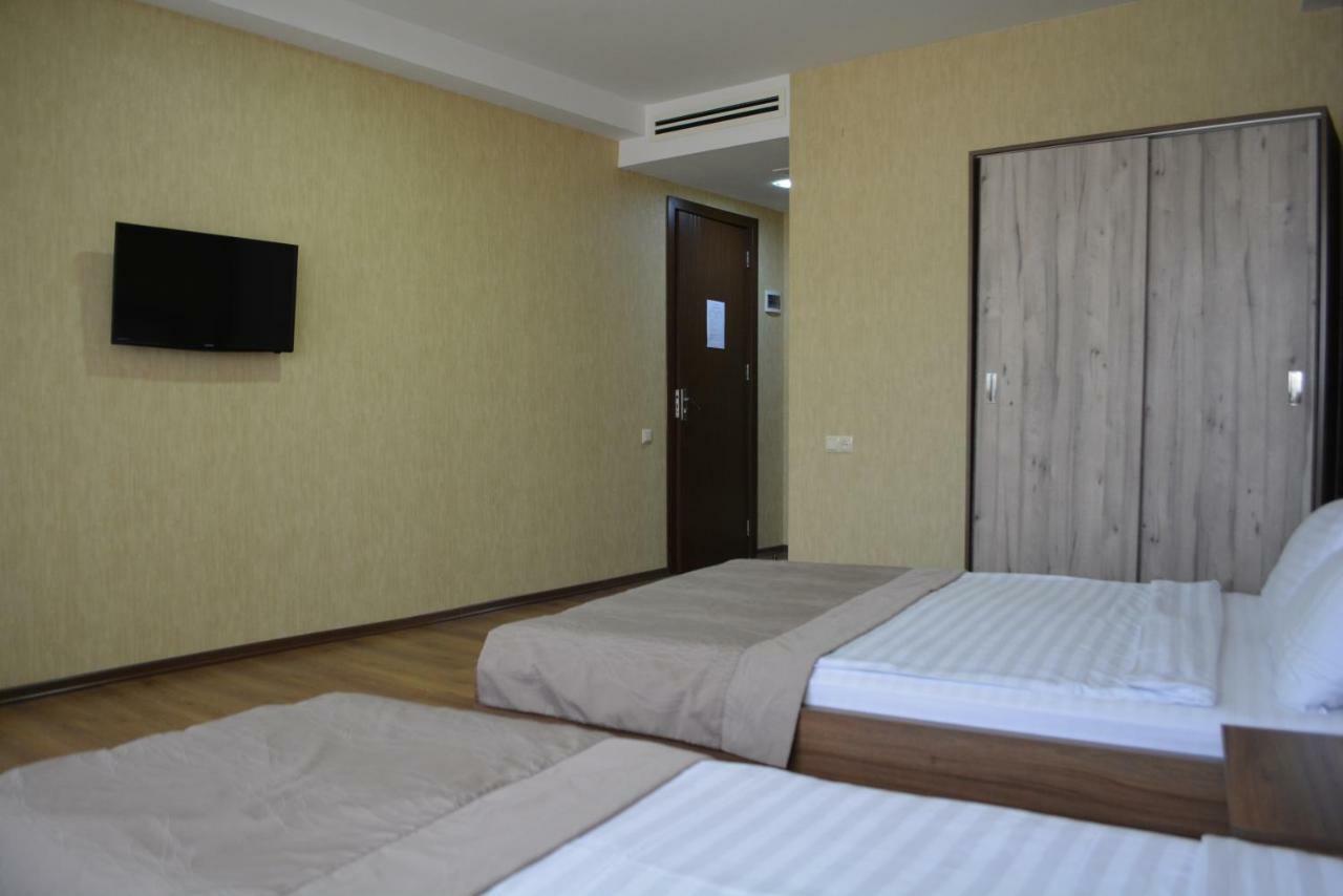 Hotel Gureli Tbilissi Extérieur photo