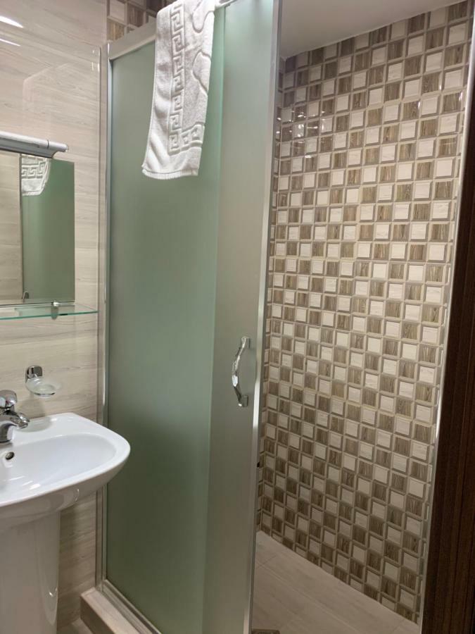 Hotel Gureli Tbilissi Extérieur photo